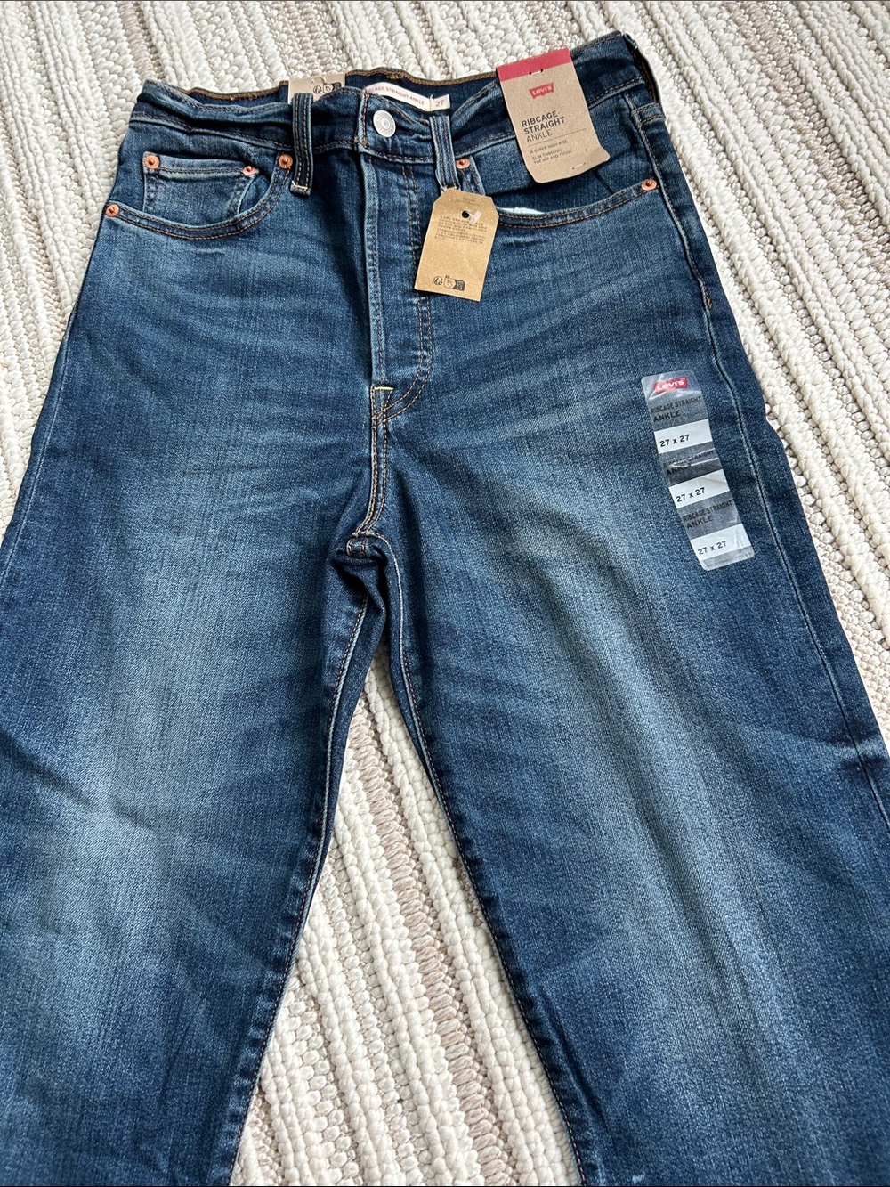 Levi's woman’s Dark Blue Straight Jeans with Subtle Fading